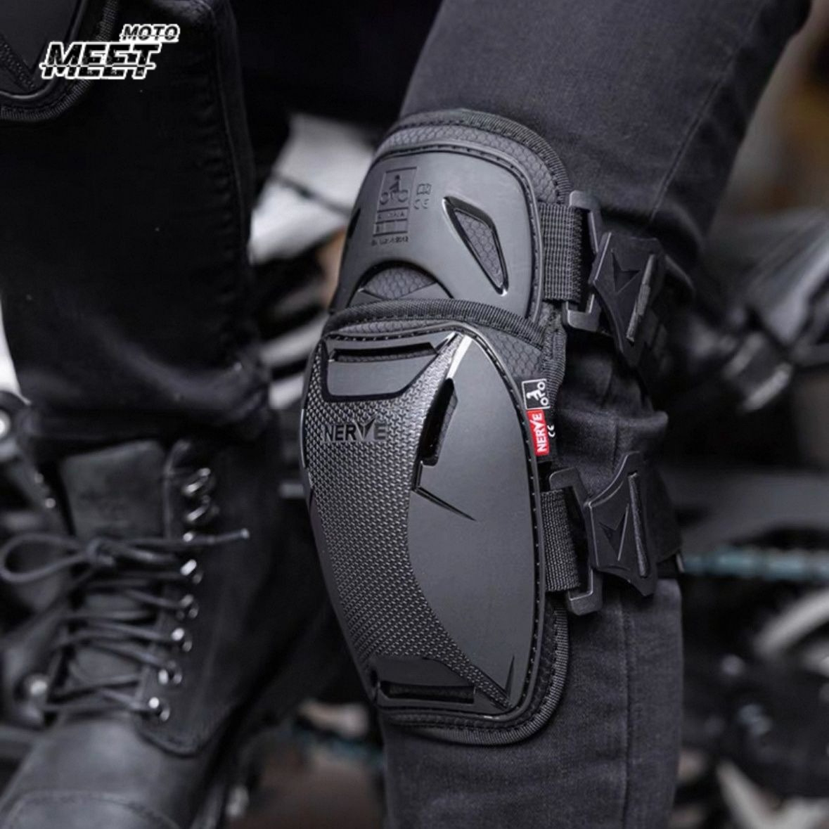Mountain Biking Knee And Elbow Pads - Ochraniacze na kolana motocyklowe NERVE, ochraniacze